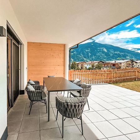 Isanora - Garden & Private Whirlpool By Alpenluxus Appartements Fügen Esterno foto