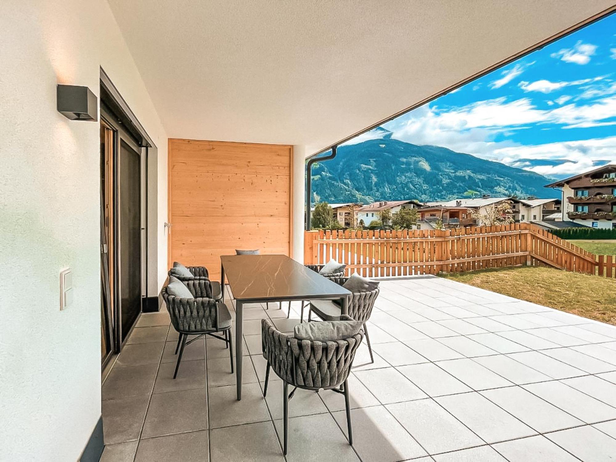 Isanora - Garden & Private Whirlpool By Alpenluxus Appartements Fügen Esterno foto