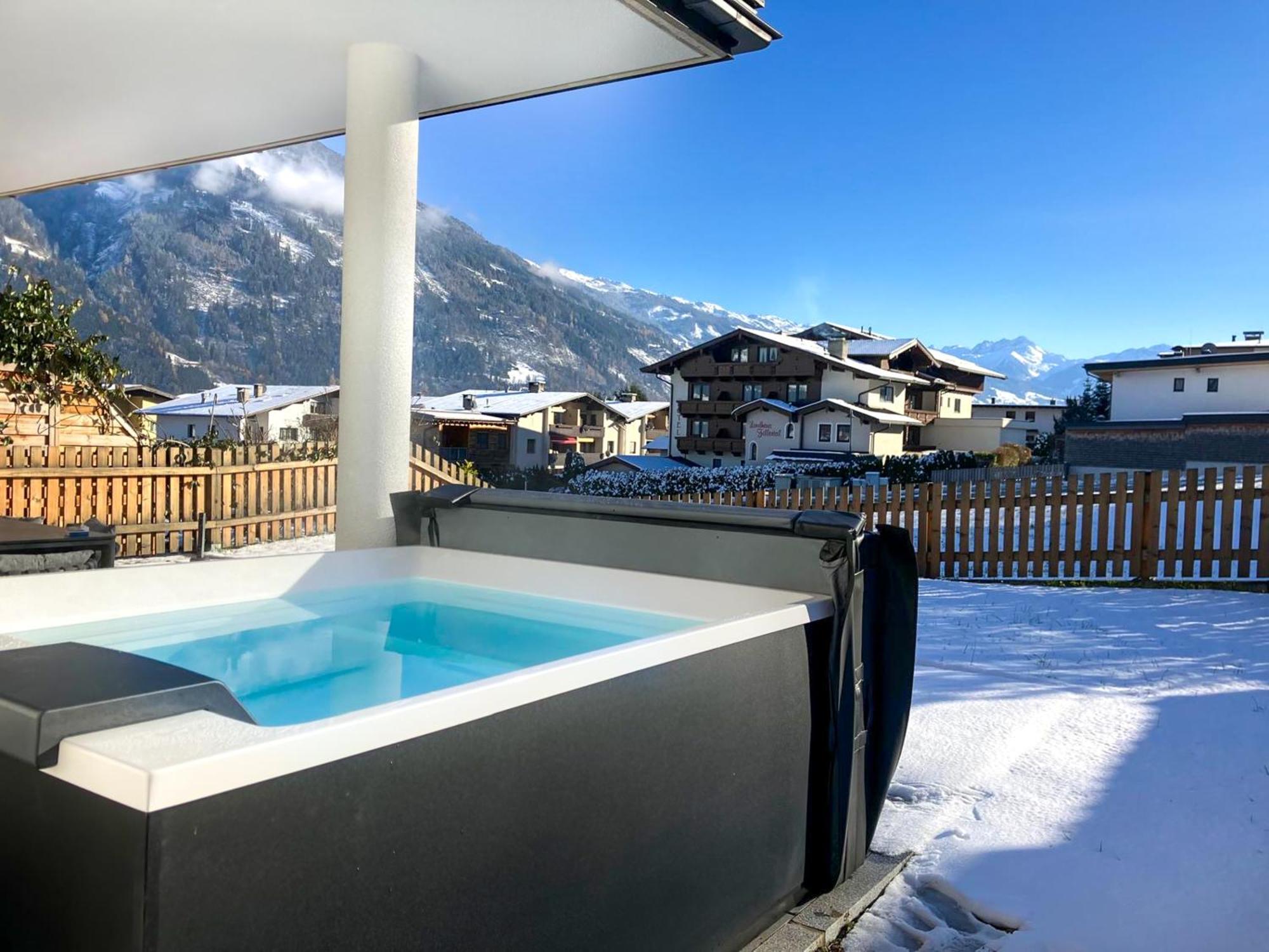 Isanora - Garden & Private Whirlpool By Alpenluxus Appartements Fügen Esterno foto